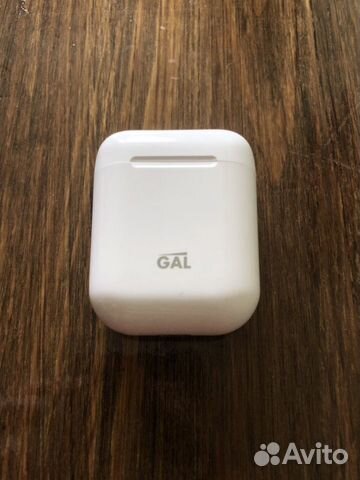 Беспроводные наушники AirPods Беспроводные наушники AirPods