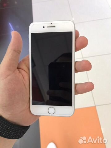 Телефон iPhone 7 256gb