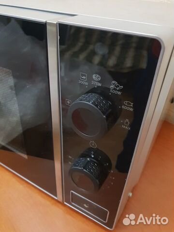 Новая свч Hotpoint-Ariston mwha 101 SB Новая свч Hotpoint-Ariston mwha 101 SB