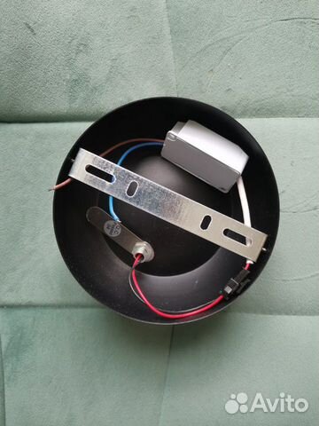 Настенный светодиодный светильник Настенный светодиодный светильник