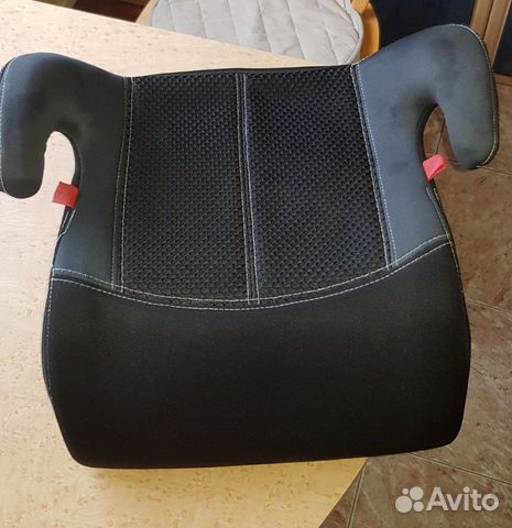 Детская автомобильная подушка