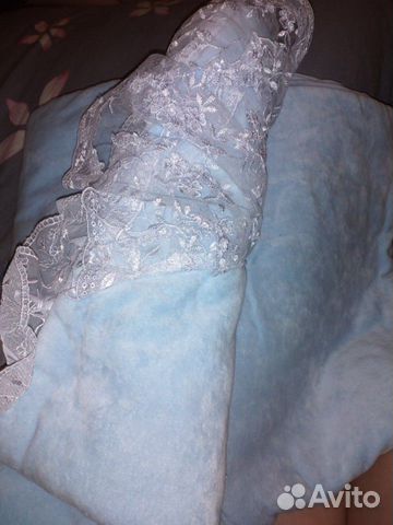 Конверт с ажуром на выписку(ленточка и ботиночки