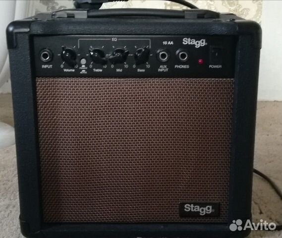 Комбоусилитель stagg 10 AA