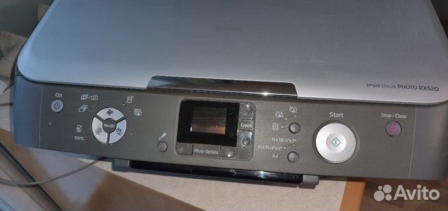 Цветной струйный принтер\сканер\копир. foto Epson