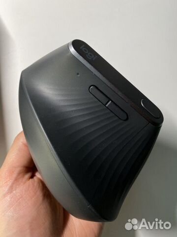 Беспроводная мышь Logitech MX Vertical Беспроводная мышь Logitech MX Vertical