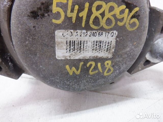 Подушка двигателя Мерседес W204 C
