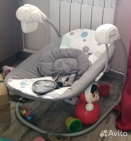 Шезлонг-качели Kinderkraft Minky Шезлонг-качели Kinderkraft Minky