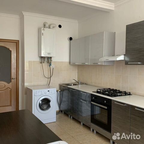 2-к квартира, 80 м², 5/5 эт.