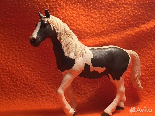 Лошадь шляйх,всадники,амуниция и припятствия Лошадь шляйх,всадники,амуниция и припятствия