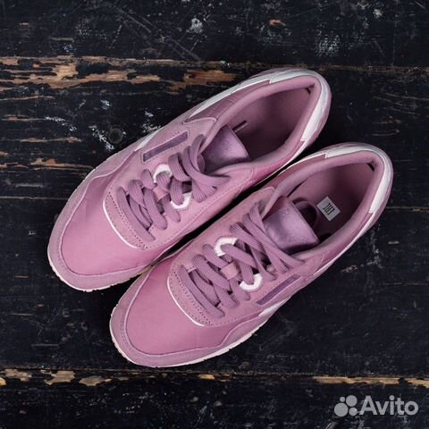 Reebok Classic Nylon