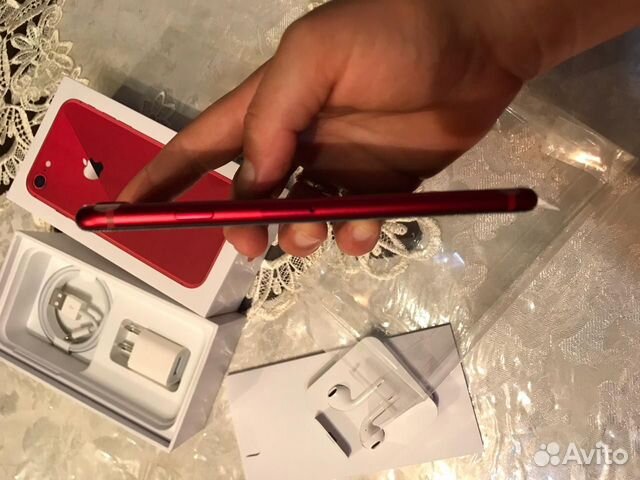 iPhone 8 64gb RED iPhone 8 64gb RED