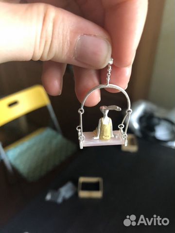 Подвеска «Зайчик на качелях» Подвеска «Зайчик на качелях»