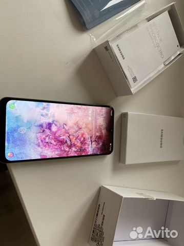 Телефон Samsung Galaxy A50