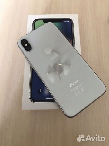 Телефон iPhone X