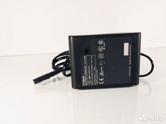 Зарядное устройство Canon LC-E10E