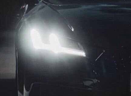 Фара Audi левая LED
