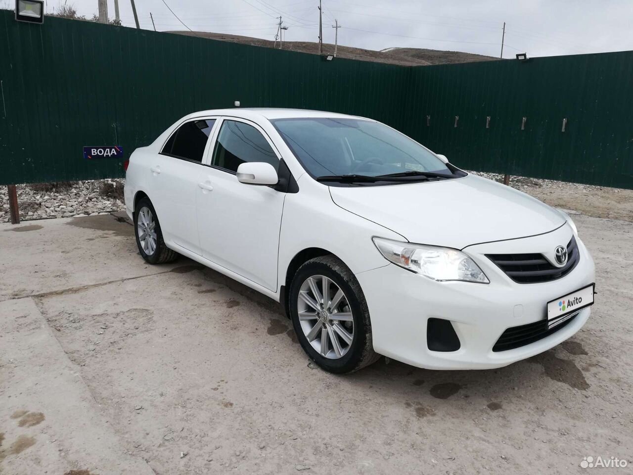 Toyota Corolla 2013 Р±РµР»С‹Р№