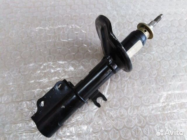 Амортизатор подвески передний левый Kia Spectra