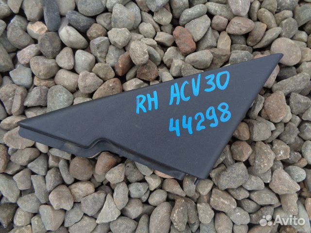 Уголок двери правый Toyota Camry ACV30 2AZ-FE