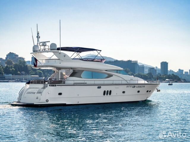 Аренда яхты/катера в Сочи 24/7 Круглосуточно