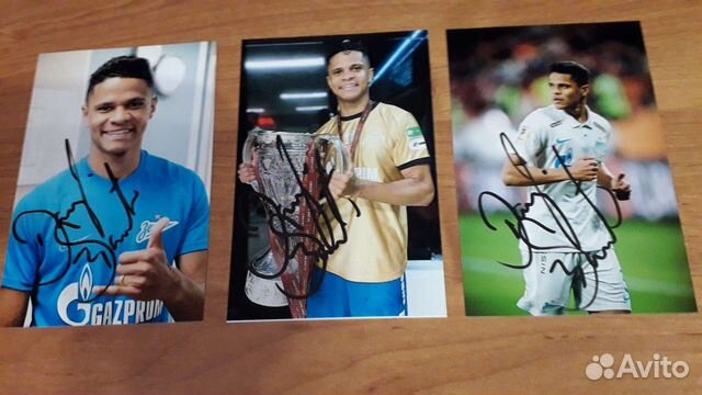 Автографы футболистов