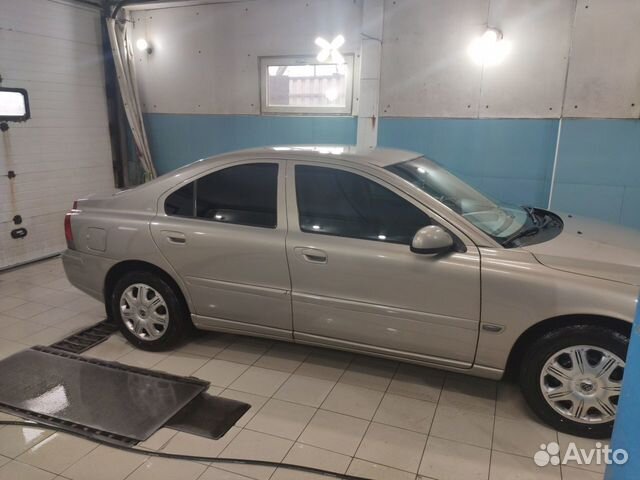 Volvo S60 2.4 МТ, 2002, 260 000 км