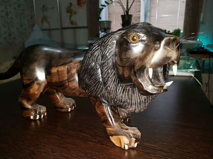 Статуэтка из чёрного дерева (эбен)