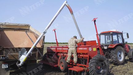 Загрузчик сеялок POM-Augustow Т-458, 2023