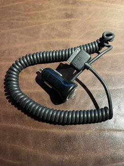 Автомобильное зарядное устройство для iPhone