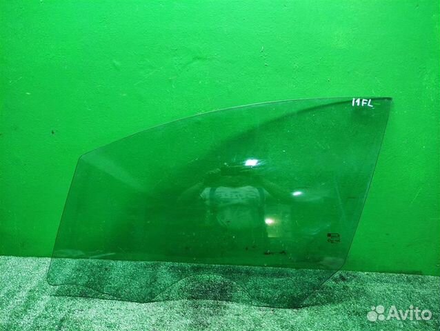Стекло переднее левое Opel Astra J 2010