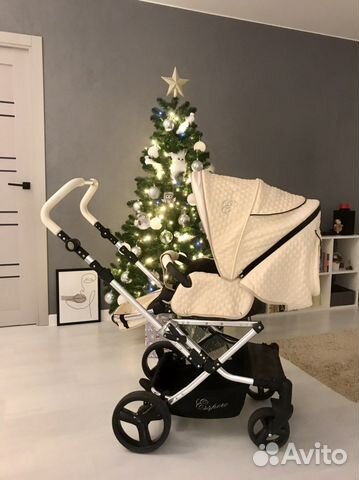 Красивая кожаная коляска Esspero