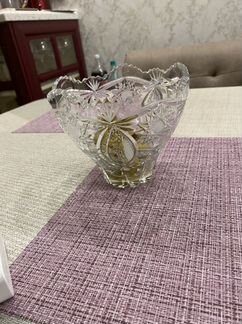 Хрустальная ваза