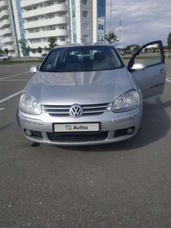 Volkswagen Golf 1.6 МТ, 2005, битый, 311 111 км