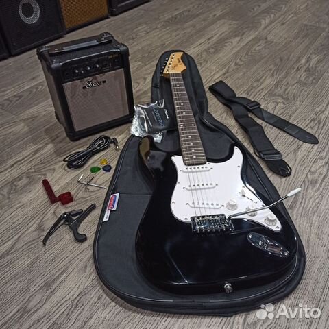 Электрогитара с комбиком (комплект)