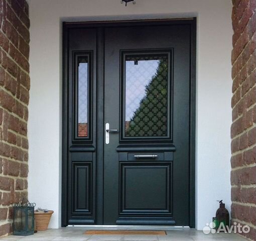 Двери входные