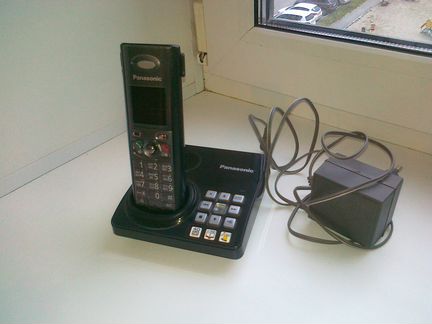 Радиотелефон Panasonic KX-TG8225RU