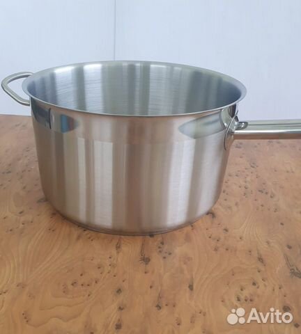 Сотейник luxstahl 6,3 литра (до 7 точно входит )
