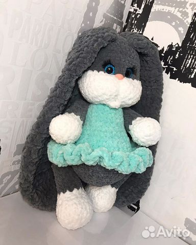 Вязаные игрушки зайка