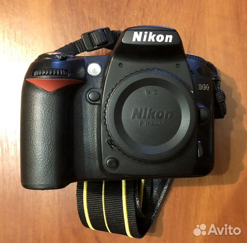 Nikon D90 body (комплект)