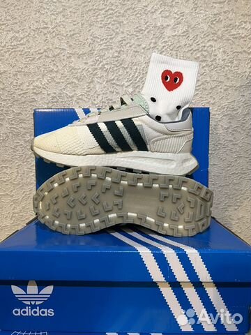 Женские кроссовки Adidas Retropy E5