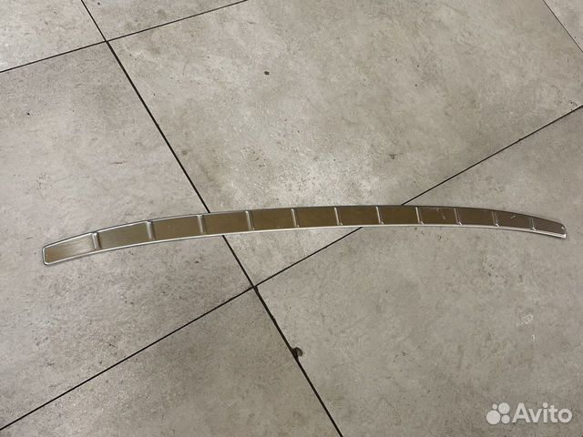 Хром на задний бампер Volvo V90