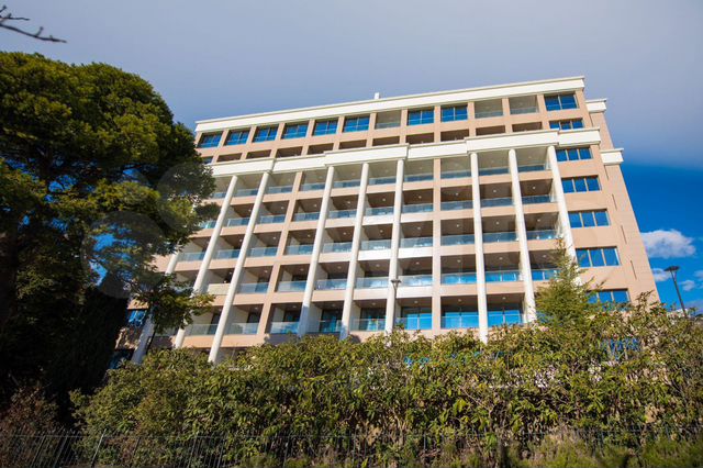 1-к. квартира, 64 м², 8/10 эт.