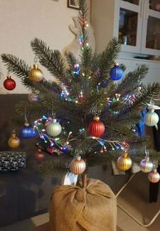 Елочные игрушки