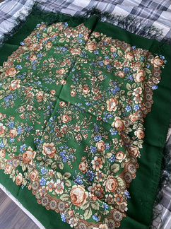 Павлопосадский шерстяной платок