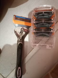 Продам Кассеты,Лезвия к Станку Gillette fusion 5