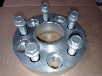 Проставка для выноса колёс 25SP5x112 HUB 66,6