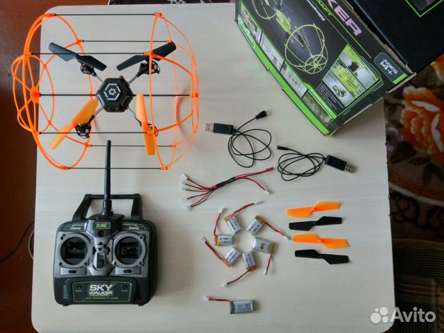 Радиоуправляемый Квадрокоптер SkyWalker