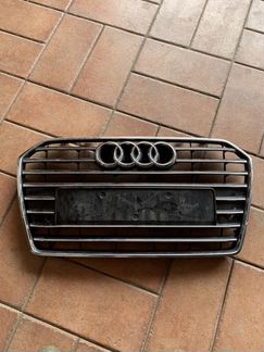 Решётка радиатора Ауди а6 с7