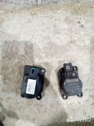 Моторчик заслонки печки Шевроле Орландо