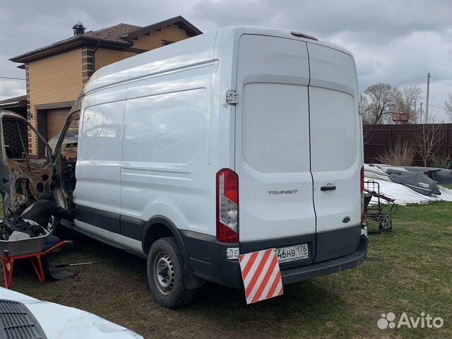 Левый бок задняя часть ford transit с 2014 года